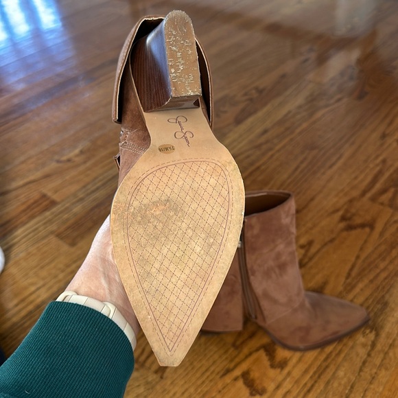 Jessica Simpson Lerra Foldover Bootie - Picture 2 of 4